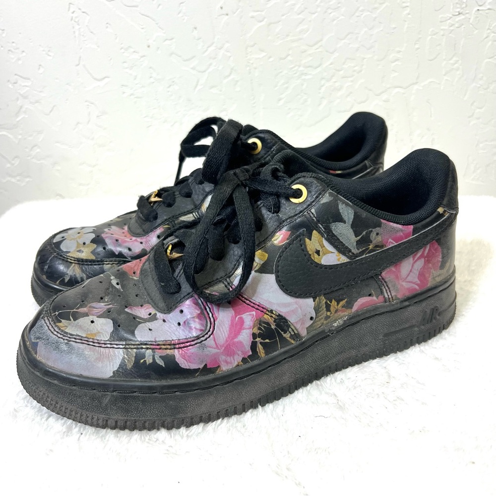 Nike AIR FORCE 1 LOW 'FLORAL' Black Size 7 Women’s AO1017 002
